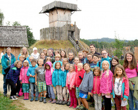 Kinder, die an der Kinderfreizeit 2019 des Vereins Miteinander e.V. teilnehmen